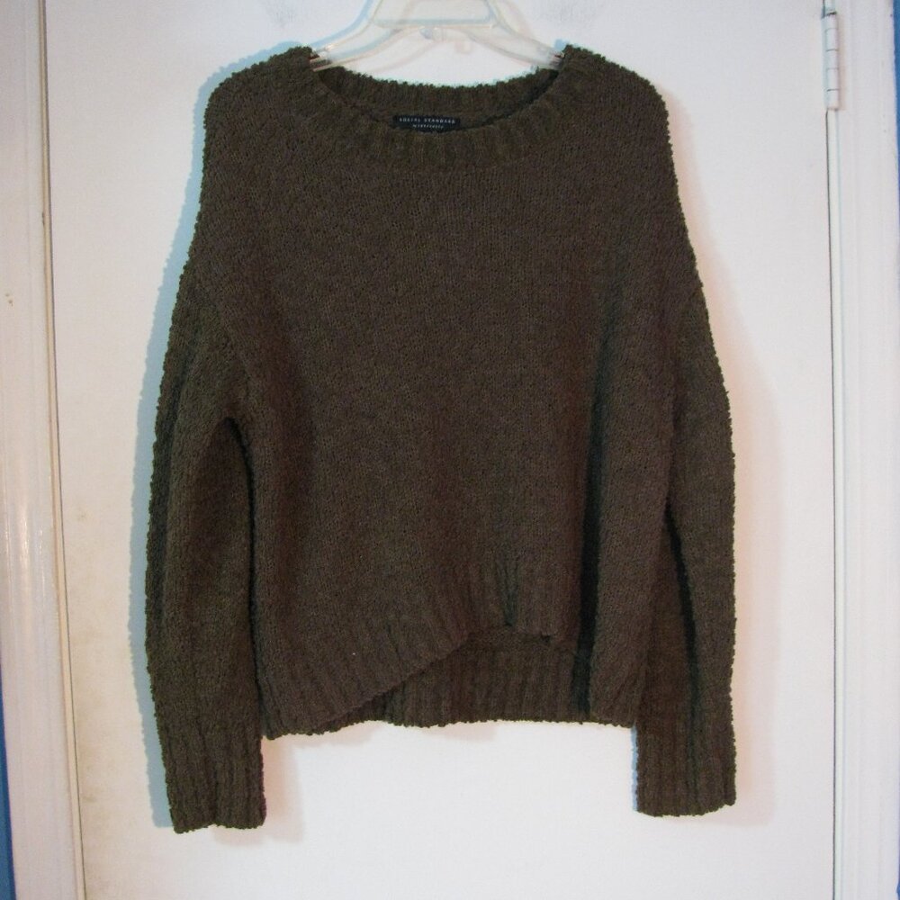 ** Social Standard Sweater XL Olive Green Fuzzy Cozy Long Sleeve